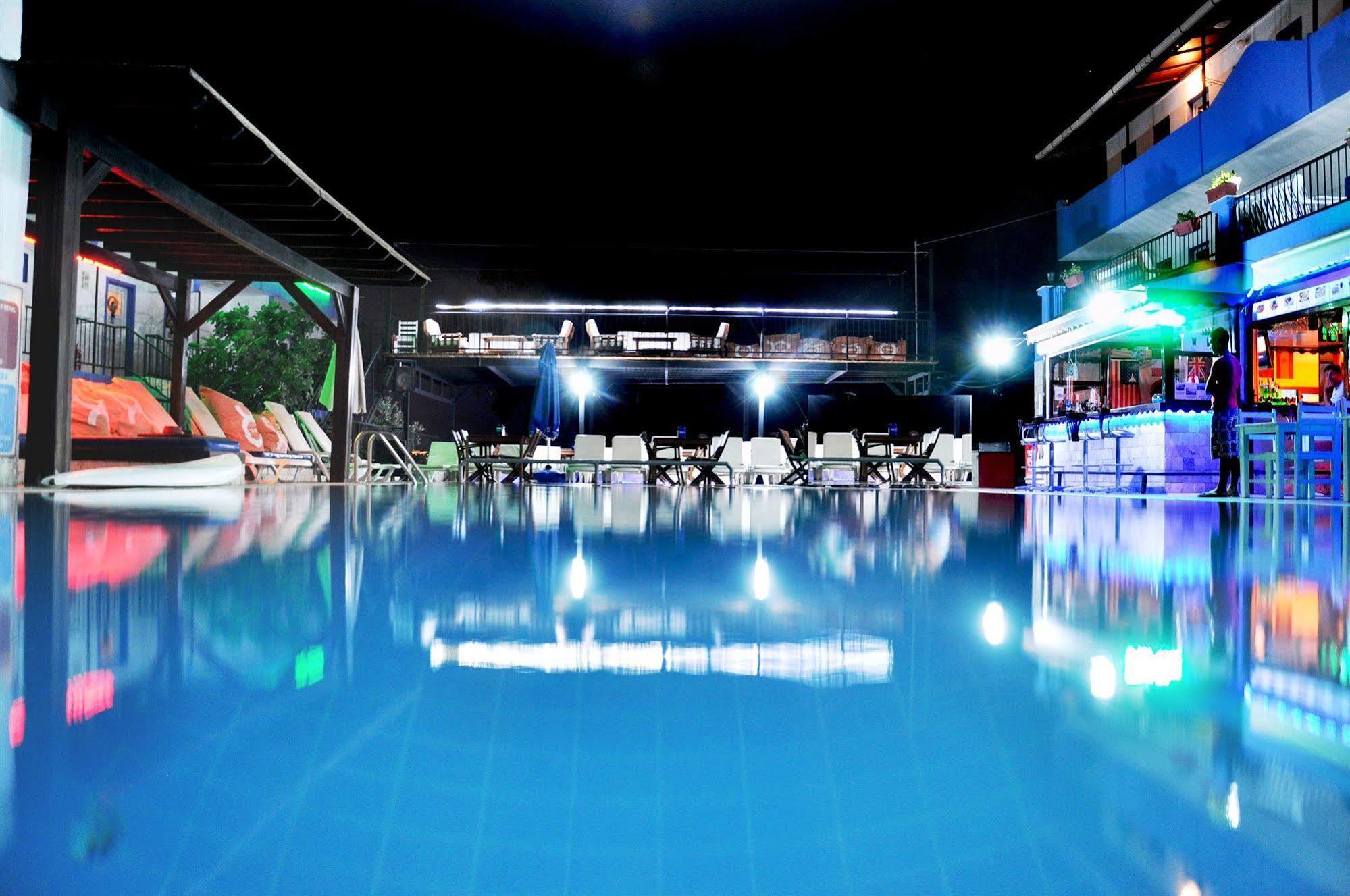 Can Hotel Bodrum Екстериор снимка